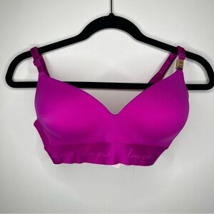 PINK Wear Everywhere Wireless Lightly Lined Bra Dahlia Magenta Size 32DD (E)